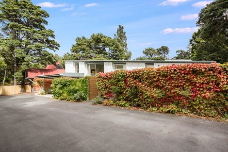 Photo of property in 82 Blue Mountains Road, Pinehaven, Upper Hutt, 5019