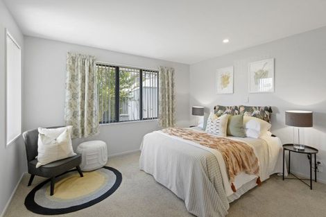 Photo of property in 10 Puhara Avenue, Parklands, Christchurch, 8083