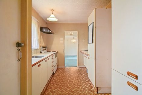 Photo of property in 37 Fitzroy Avenue, Fitzroy, Hamilton, 3206