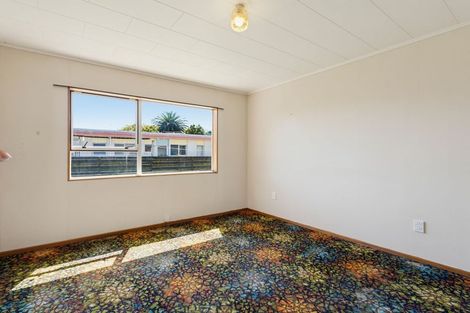 Photo of property in 34a Kanawa Street, Waikanae, 5036