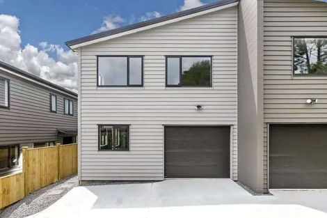 Photo of property in 10c Neilon Place, Northcross, Auckland, 0632