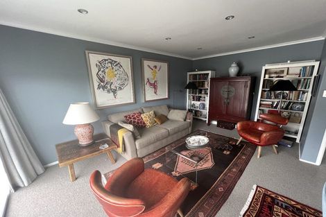 Photo of property in Kingsgate Flats, 10 Austin Street, Mount Victoria, Wellington, 6011