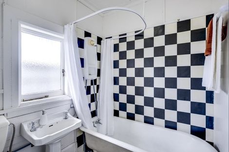 Photo of property in 95b Te Mata Road, Havelock North, 4130