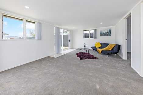 Photo of property in 7 Fairey Place, Mangere, Auckland, 2022