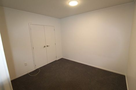 Photo of property in 25 Kamara Road, Glen Eden, Auckland, 0602