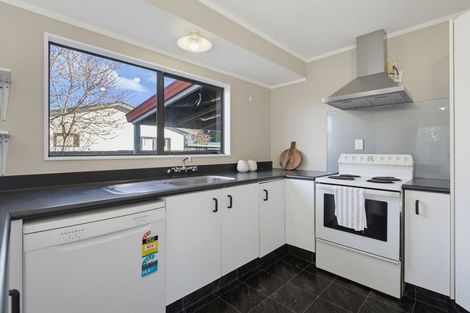 Photo of property in 47a Aquarius Drive, Kawaha Point, Rotorua, 3010