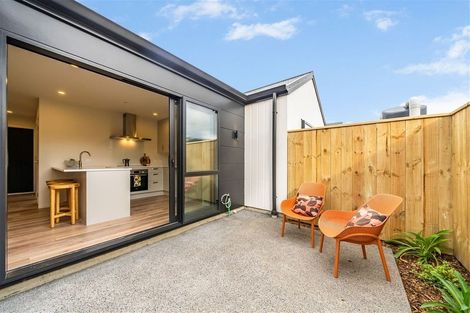 Photo of property in 5/6 Exchange Street, Ebdentown, Upper Hutt, 5018