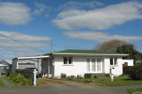 Photo of property in 17 Flower Street, Bulls, 4818