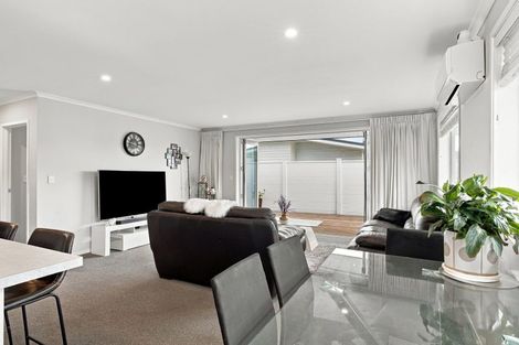 Photo of property in 85 Windsor Road, Bellevue, Tauranga, 3110