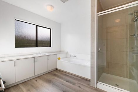 Photo of property in 379 Peninsula Road, Kelvin Heights, Queenstown, 9300