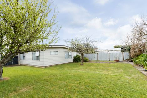 Photo of property in 6 Paradise Place, Milson, Palmerston North, 4414