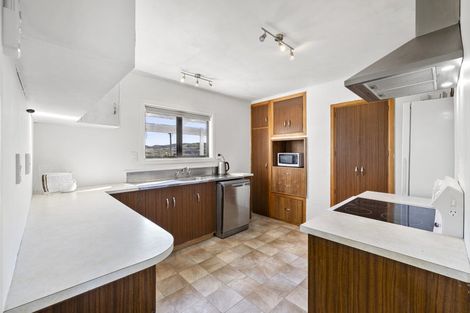 Photo of property in 6 Uenuku Avenue, Raglan, 3225