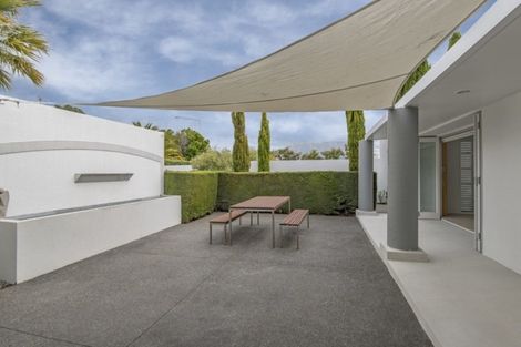 Photo of property in 135 Main Road, Redcliffs, Christchurch, 8081