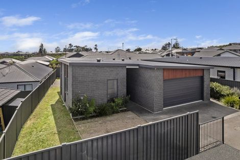 Photo of property in 45 Sentinel Avenue, Omokoroa, 3114