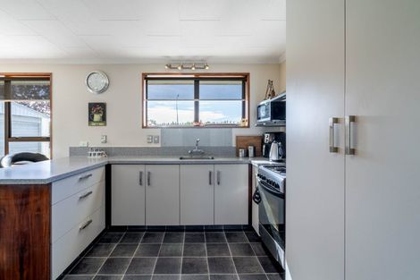 Photo of property in 8 Merlin Place, Gore, 9710