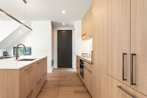 Photo of property in 2/34 Courtenay Street, St Albans, Christchurch, 8014