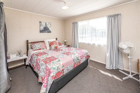 Photo of property in 106 Hinau Street, Castlecliff, Whanganui, 4501