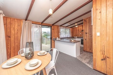 Photo of property in 24 Karyn Street, Castlecliff, Whanganui, 4501