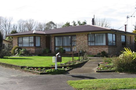 Photo of property in 51 Barrie Crescent, Silverdale, Hamilton, 3216