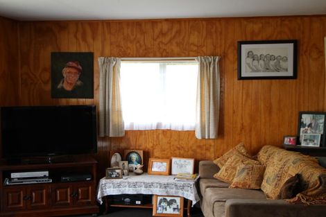 Photo of property in 21 Paradise Road, Coopers Beach, 0420