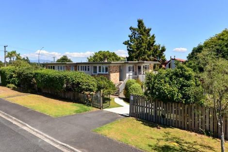 Photo of property in 1 Tarbett Road, Hillcrest, Hamilton, 3216