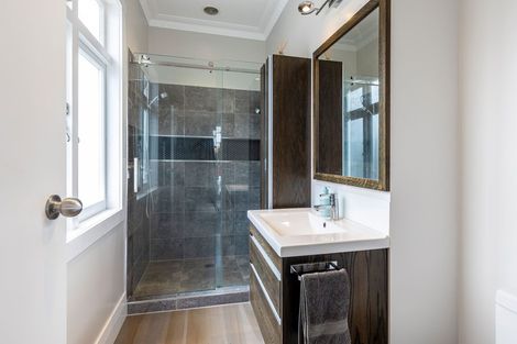 Photo of property in 69 Pine Street, Mount Eden, Auckland, 1041