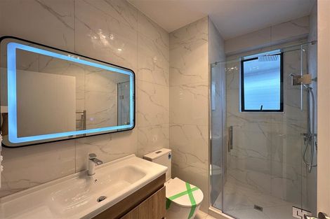 Photo of property in 14 Parahau Road, Papakura, 2110