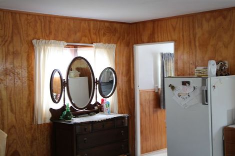 Photo of property in 21 Paradise Road, Coopers Beach, 0420