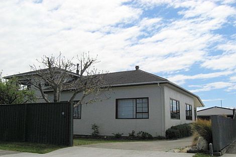 Photo of property in 12 School Road, Woodend, 7610