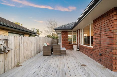 Photo of property in 8 Belcoo Crescent, East Tamaki, Auckland, 2013