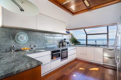 Photo of property in 39 Wakeman Road, Acacia Bay, Taupo, 3330