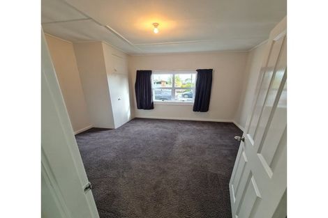 Photo of property in 56 Brooklyn Road, Carterton, 5713