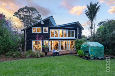 Photo of property in 45 Arthur Street, Riverhead, 0820