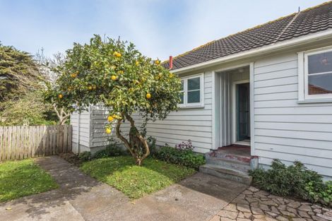 Photo of property in 73 Harper Street, Gonville, Whanganui, 4501