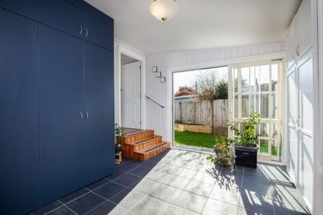 Photo of property in 14 Bosworth Street, Egmont Village, 4372