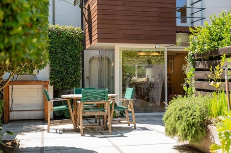 Photo of property in 102 Winchester Street, Merivale, Christchurch, 8014