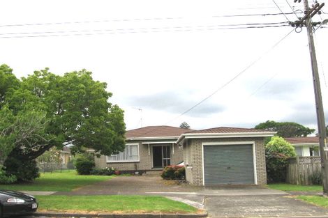 Photo of property in 23 Hamlin Road, Mount Wellington, Auckland, 1060