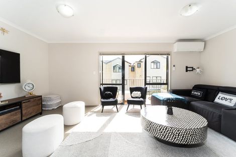 Photo of property in St Claire Village, 35/172 Mcleod Road, Te Atatu South, Auckland, 0610