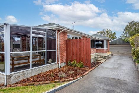 Photo of property in 239a Lake Terrace Road, Shirley, Christchurch, 8061