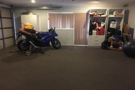 Photo of property in 3 The Enclave, Totara Heights, Auckland, 2105