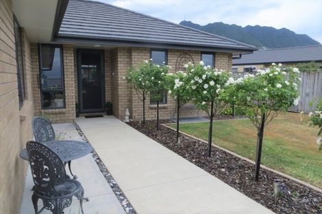 Photo of property in 8 Sundale Drive, Te Aroha, 3320