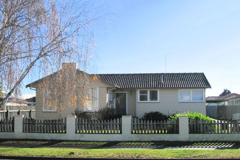 Photo of property in 31 Curling Crescent, Onekawa, Napier, 4110