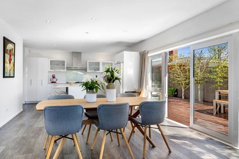 Photo of property in 210 Wairakei Road, Bryndwr, Christchurch, 8053