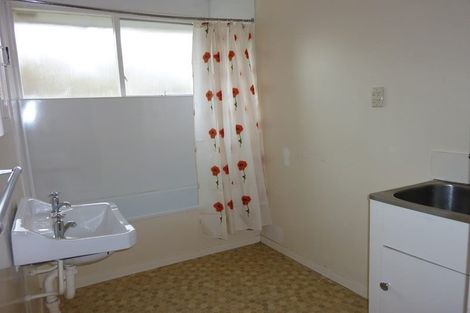 Photo of property in 50 Brockworth Place, Riccarton, Christchurch, 8011