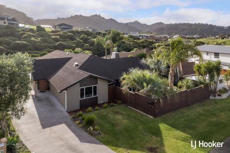 Photo of property in 34 Browns Drive, Waihi Beach, 3611