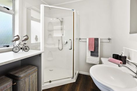 Photo of property in 35 Hillcrest Road, Hillcrest, Hamilton, 3216