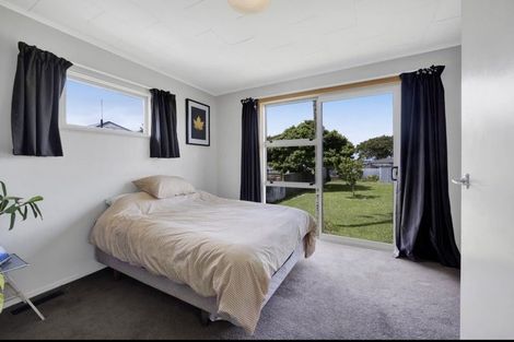 Photo of property in 130 Miranda Street, Stratford, 4332