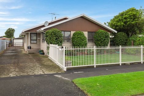 Photo of property in 8 Staffa Street, Woolston, Christchurch, 8062