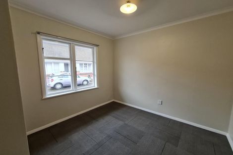 Photo of property in 2/62 Gibbons Street, Ebdentown, Upper Hutt, 5018