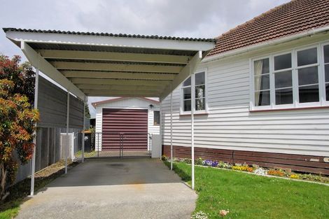 Photo of property in 34 Clyde Crescent, Roslyn, Palmerston North, 4414